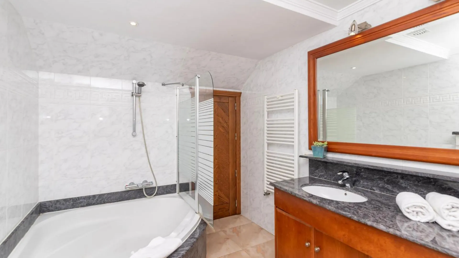 Beach Villa Arran De Mar By Sealand Villas Αλκούδια